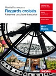 Regards croisés.
